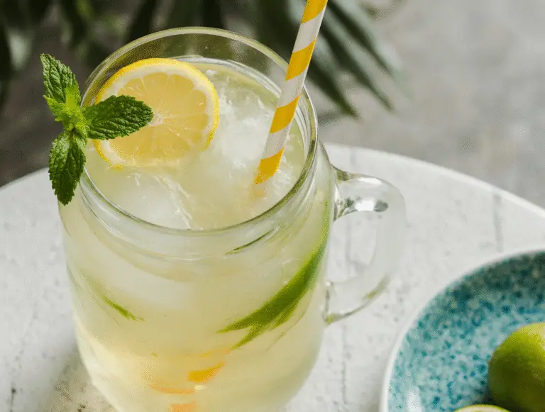 How to Make Tropical Lemonade: A Bartender’s Secret Recipe