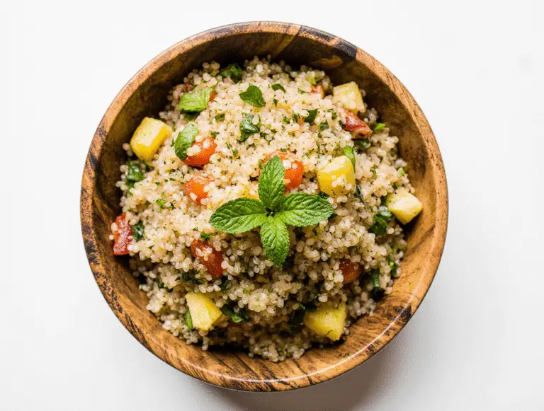 The Perfect Easy Quinoa Salad Recipe (Ready in 20 Minutes)